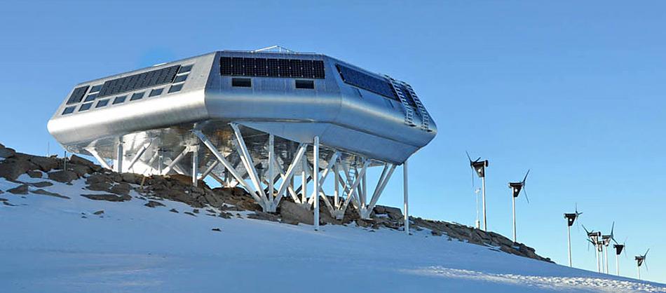 Die «Prinzessin-Elisabeth-Station» ist eine belgische Polarforschungsstation, die während des Internationalen Polarjahres 2007-2008 im Königin-Maud-Land, in der Antarktis aufgebaut wurde. Die Station wird ausschliesslich durch Solar- und Windkraft mit Energie versorgt.
