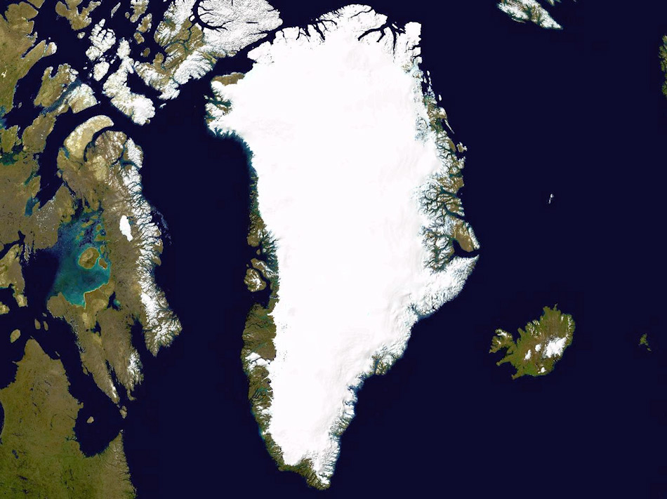 Der grÃ¶nlÃ¤ndische Eisschild ist die zweitgrÃ¶sste Eisansammlung der Welt- Sie erstreckt sich nordsÃ¼dwÃ¤rts Ã¼ber 2â500 km und ist1â100 km breit. Der Eispanzer bedeckt rund 82% der Insel GrÃ¶nland und erhebt sich bis zu 3 km in die HÃ¶he. Dies macht aus der Ãberquerung schon beinahe eine Hochgebirgsexpedition. Bild: Michael Wenger