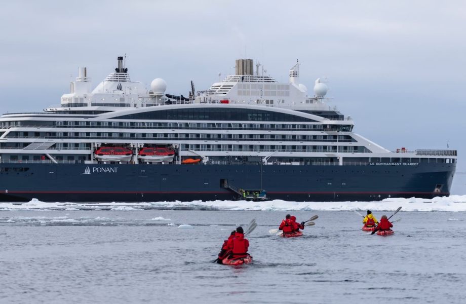 LE COMMANDANT CHARCOT